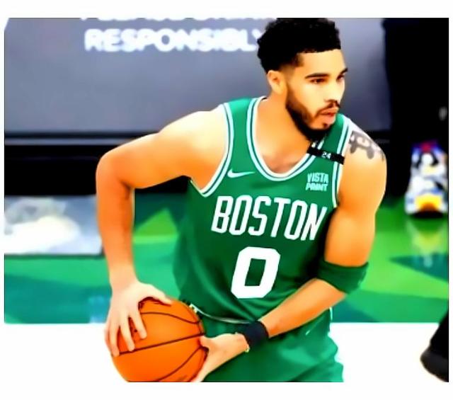 星空体育-包含塔图姆新星逆转表现惊艳，美国队未来可期！的词条