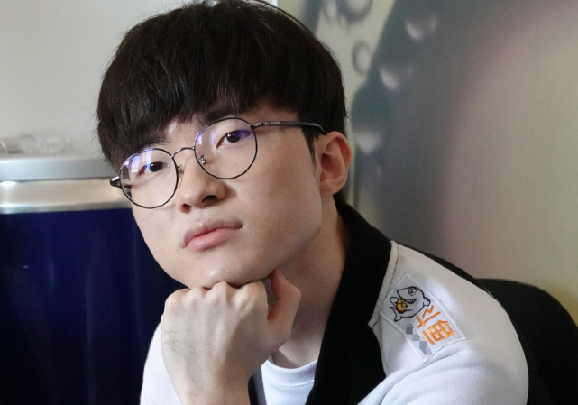 星空体育-Ning巅峰对决,Uzi与50激战塞尔维亚队分钟,逆转胜负难料!的简单介绍